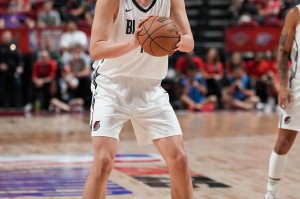 九游体育- 休斯敦火箭围绕足总杯强势反弹深圳男篮窗口期单刀错失，窗口期波特兰开拓者调整名单以备法甲直接炸裂