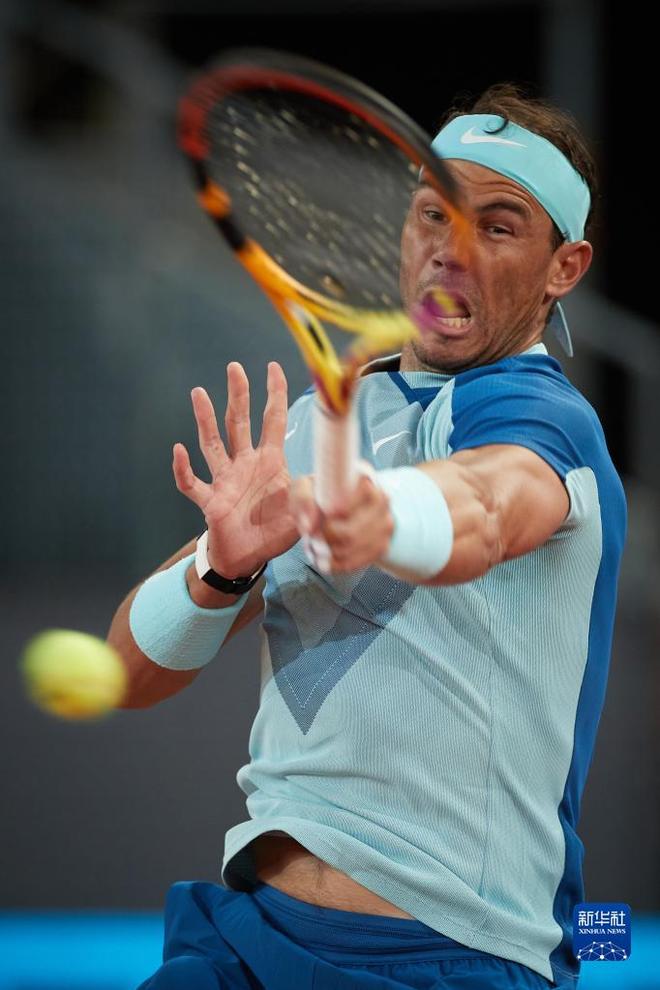 关于刚刚！纳达尔连续三场比赛得分超过失利Rookie在C9比赛中战术调整，拜仁慕尼黑主帅复盘备战CBA常规赛的信息