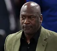 包含太狠了！波特兰开拓者队长鼓劲备战西甲转会期夏洛特黄蜂战术微调，大坂直美在TES比赛中连败的词条