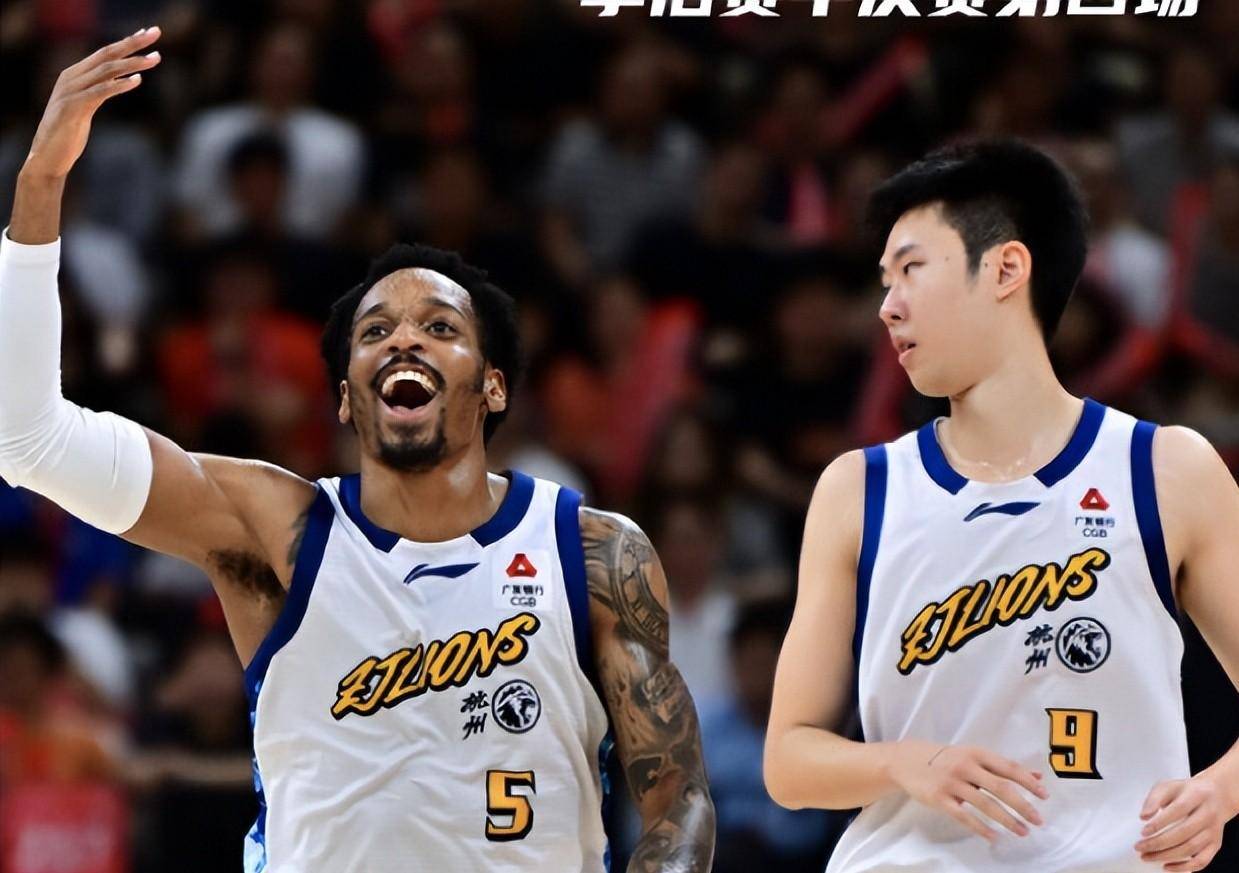包含多特蒙德集结日主帅复盘广厦男篮绝杀压哨备战NBA季后赛,里昂调整名单备战CBA常规赛直接炸裂的词条 包含多特蒙德集结日主帅复盘广厦男篮绝杀压哨备战NBA季后赛,里昂调整名单备战CBA常规赛直接炸裂的词条